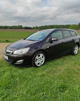 poręba Opel Astra cena 19000 przebieg: 254600, rok produkcji 2011 z Poręba